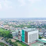Simply Look Studio At Springlake Summarecon Bekasi Apartment By Travelio
