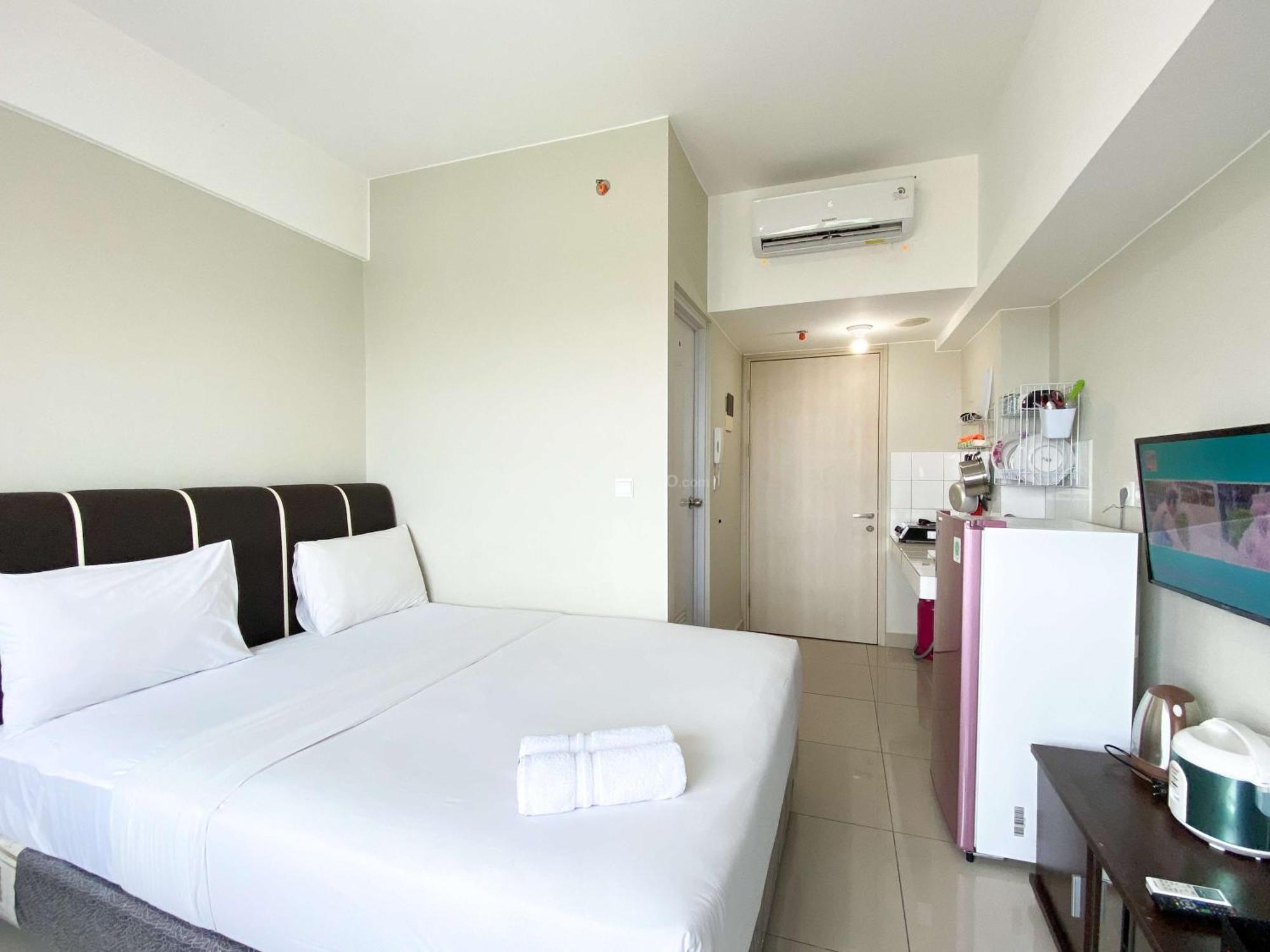 Simply Look At Springlake Summarecon By Travelio Apartemen Bekasi